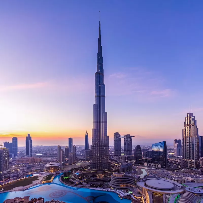Dubai's Astonishing Instagrammable Spots: Don’t Miss Out Burj-Khalifa