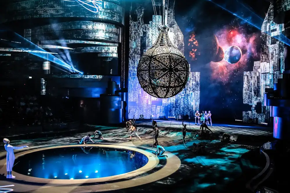 Thrilling Performances at La Perle by Dragone