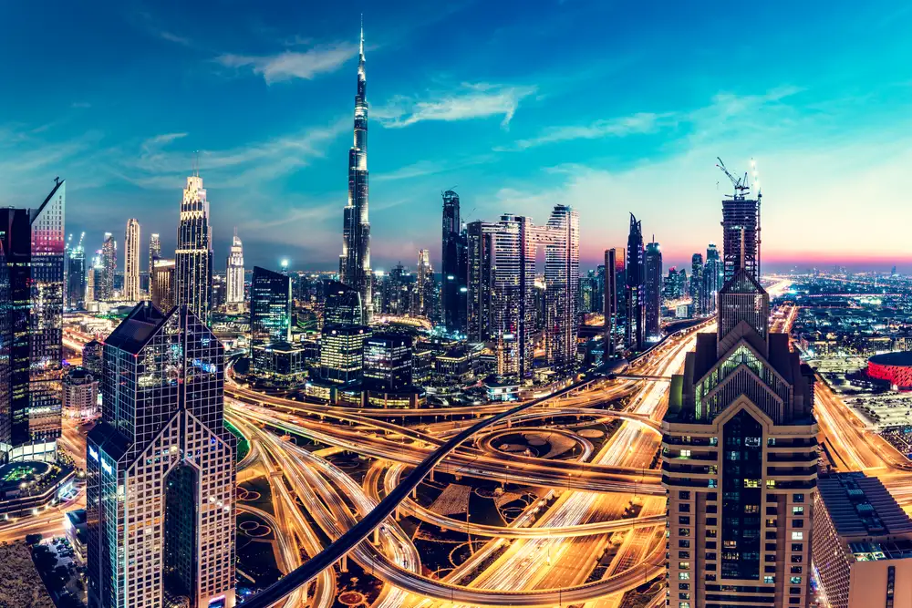 Why do short-term rentals in Dubai offer the best ROI for landlords?